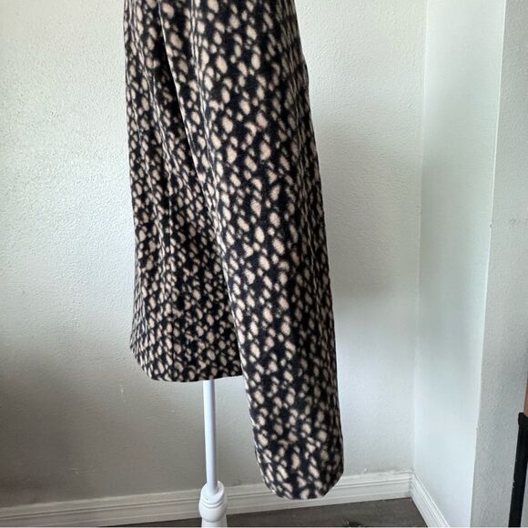 Bob Mackie Fleece Zip Up Jacket Pockets Brown Black Wearable Art - Picture 4 of 13